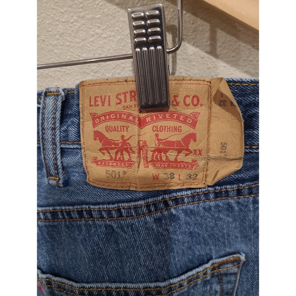 Levi's 501 Mens SZ 38x32 button fly denim Jeans  casual comfort norm core - Picture 4 of 11